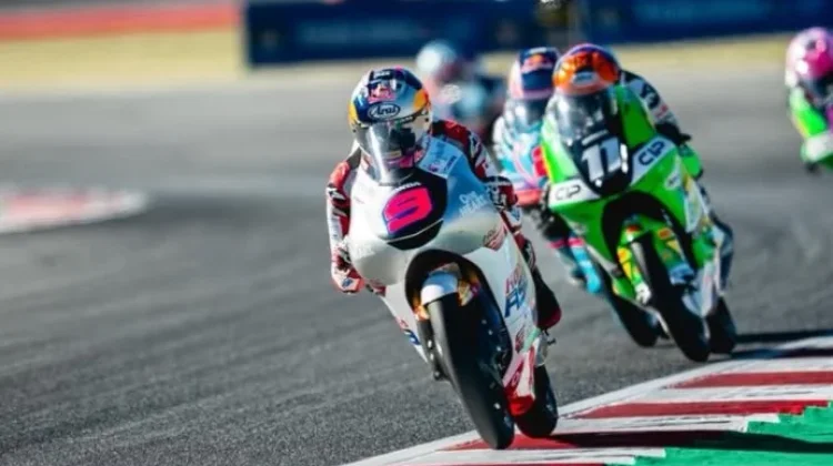 Veda Ega Tembus 8 Besar Moto3 Catalunya usai Start dari Belakang