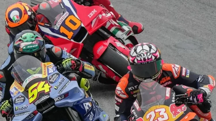 Dua Bendera Merah Hentikan Balapan MotoGP Catalunya