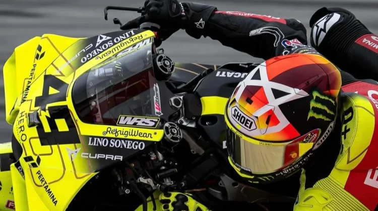 Diwarnai Dua Bendera Merah, Fabio di Giannantonio Juara MotoGP Catalunya 2026