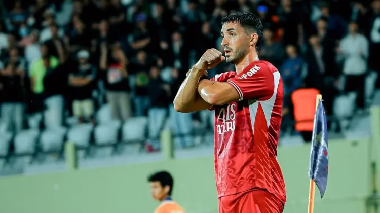 Skor Kacamata, Persijap Tahan Imbang Borneo FC