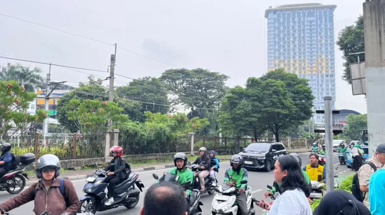 Rapat Paripurna DPR, Sejumlah Rute Transjakarta Dialihkan