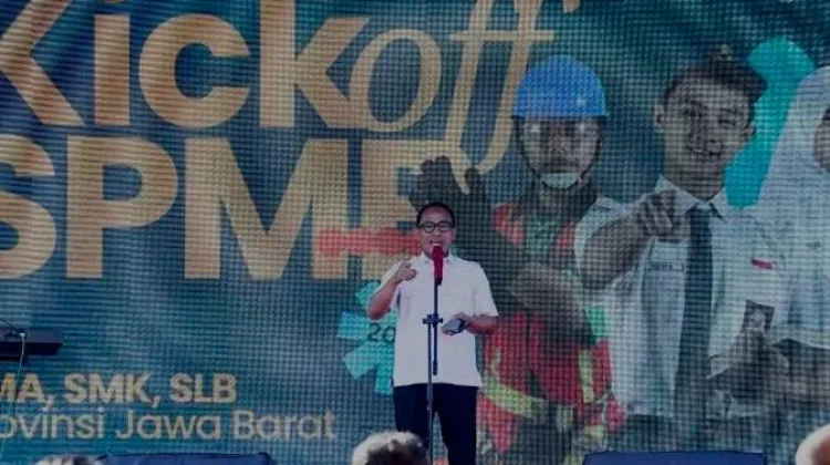 Pemprov Jabar Tegaskan Siswa Miskin di Wilayahnya Harus Tetap Sekolah