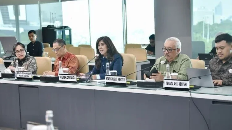 Kemkomdigi Perkuat Perlindungan UMKM Ekosistem Digital Nasional