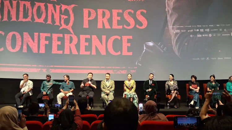 Film Badut Gendong, Charles Gozali Perkuat Drama Villain Emosional