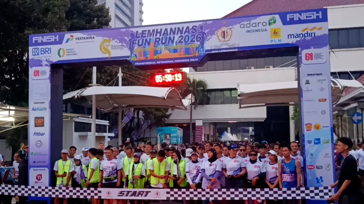 Ribuan Pelari Meriahkan Lemhannas Fun Run 2026