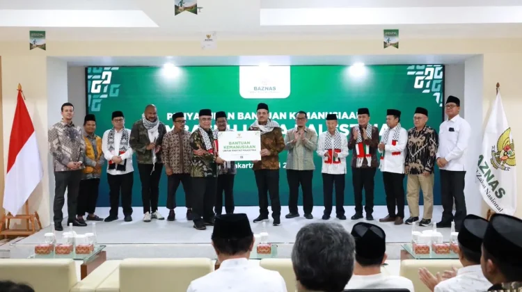 BAZNAS RI Serahkan Bantuan Rp5 Miliar dari Masyarakat Indonesia untuk Palestina