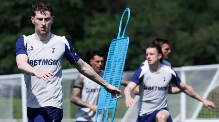 Tottenham di Ujung Tanduk, Laga Melawan Everton Jadi Penentu Nasib 2025/2026