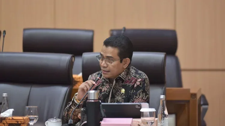 DPR Dorong Penguatan Program Beasiswa dan CSR Pendidikan Vokasi