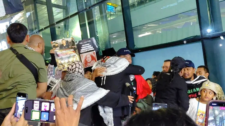 Sembilan WNI Relawan Global Sumud Flotilla Tiba di Tanah Air