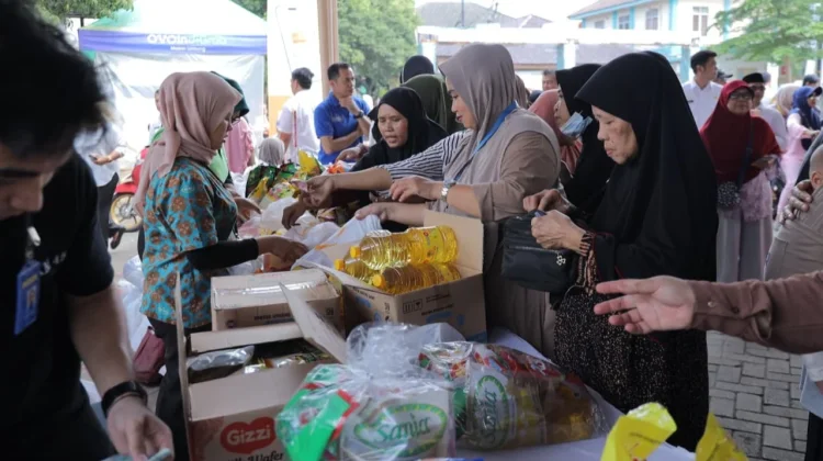 Harga Kacang Tanah, Ayam dan Cabai Melonjak di Tangsel