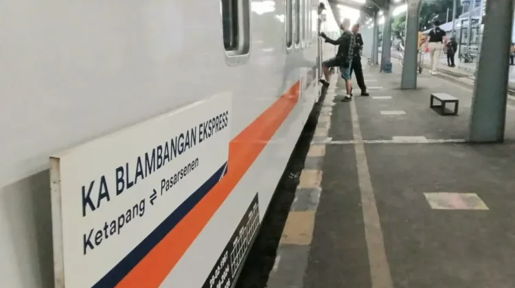 KA Blambangan Ekspres Catat 162.863 Pelanggan Rute Terjauh