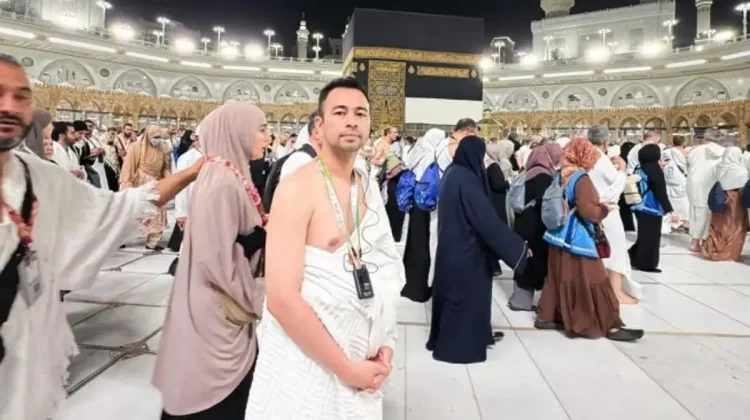 Raffi Ahmad Pantau Layanan Haji di Arab Saudi