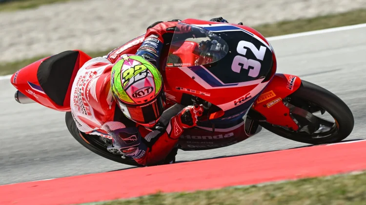 Kiandra Ramadhipa Tembus Podium, Tempati Peringkat Kedua Klasemen Moto3 Junior