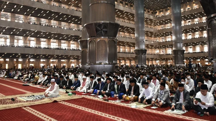 Simak Tata Cara Salat Iduladha Lengkap