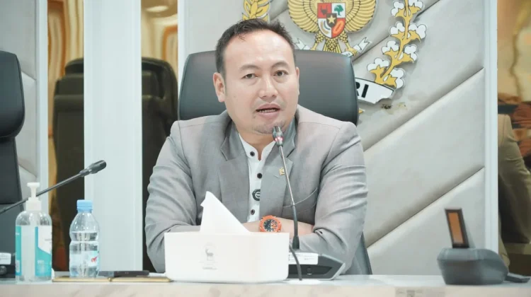 DPR Soroti Permainan Harga TBS di tengah Rencana Ekspor Sawit Satu Pintu