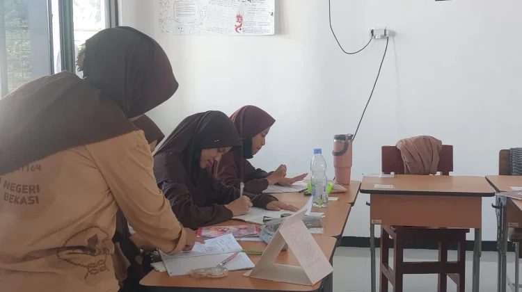 Dapat Bantuan Ruang Kelas Baru, Siswa SLBN Bekasi Makin Giat Belajar