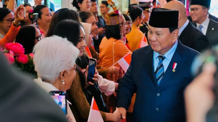 Selamat Datang 'Bienvenue'  Presiden Prabowo di Paris