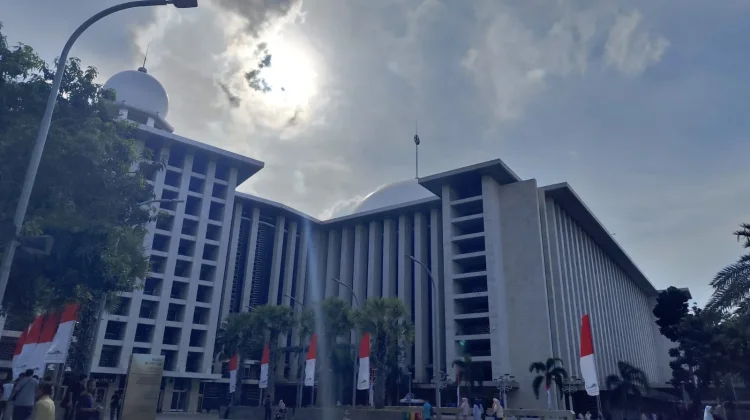 Catat, Ini Lokasi Kantong Parkir Salat Iduladha di Masjid Istiqlal