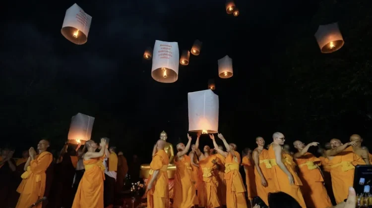 Makna Waisak bagi Umat Buddha dalam Menjalankan Kebajikan