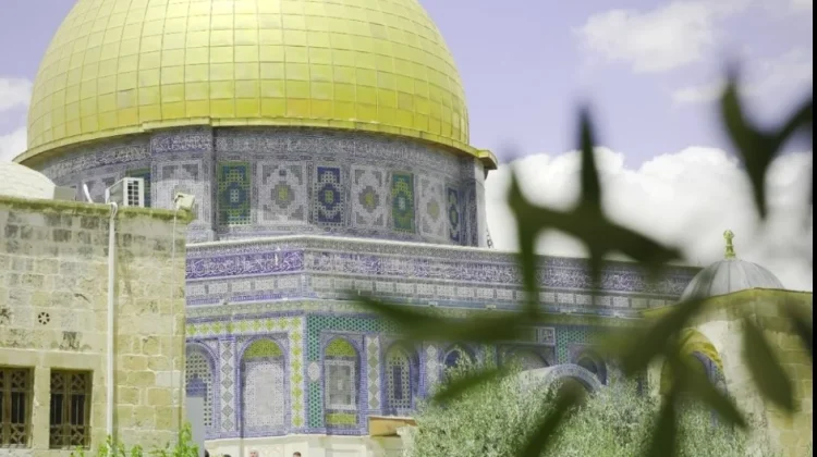 Salat Iduladha di Majid Al-Aqsa Berlangsung di tengah Bayang-Bayang Konflik