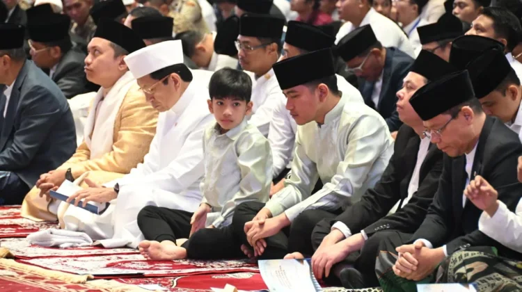Wapres Salat Iduladha di Masjid Istiqlal