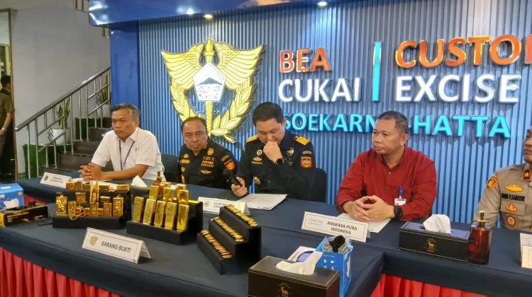 Bandara Soetta Perketat Barang Bawaan Penumpang Internasional