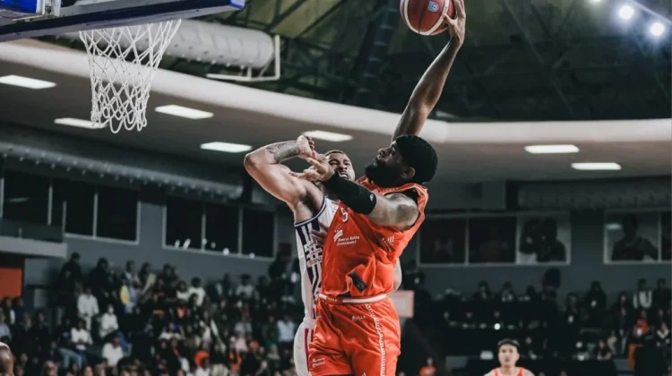 Leg Kedua Playoff IBL: Pelita Jaya ke Semifinal, Bantai RANS 98-57
