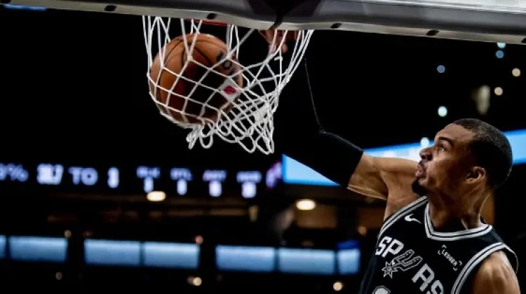 Spurs Bangkit, Wemby Jadi Kunci Kemenangan atas Thunder