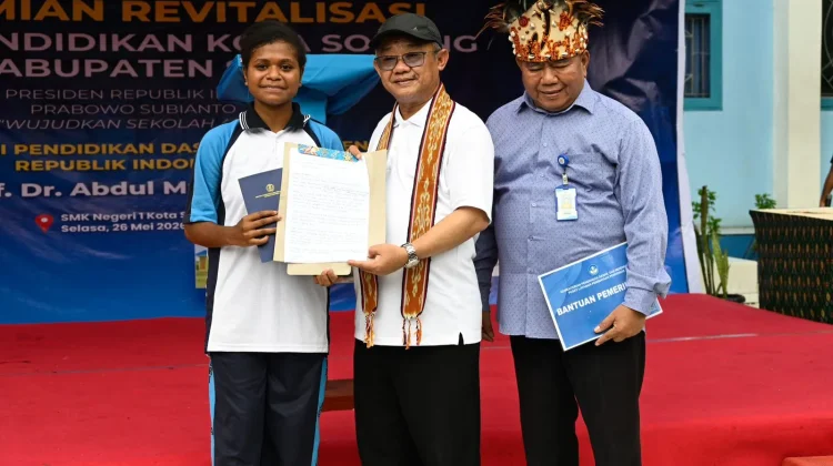 Murid Papua Sampaikan Terima Kasih Atas Bantuan Pendidikan dari Pemerintah