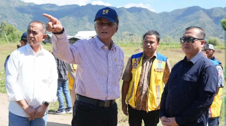 Menteri PU Tinjau Lokasi Usulan Sekolah Rakyat Seluas 31 Hektare di Bima
