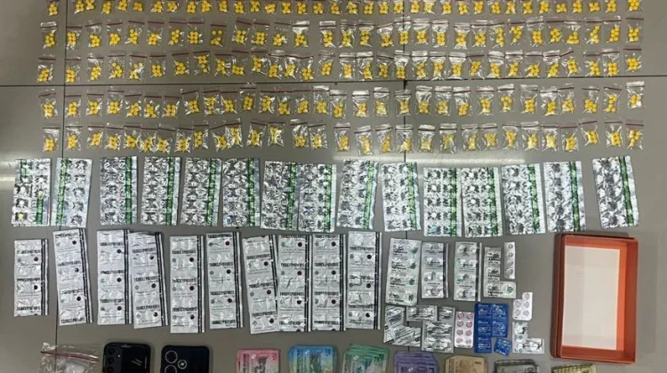 Polisi Bongkar Toko Kosmetik Jual Obat Keras Ilegal