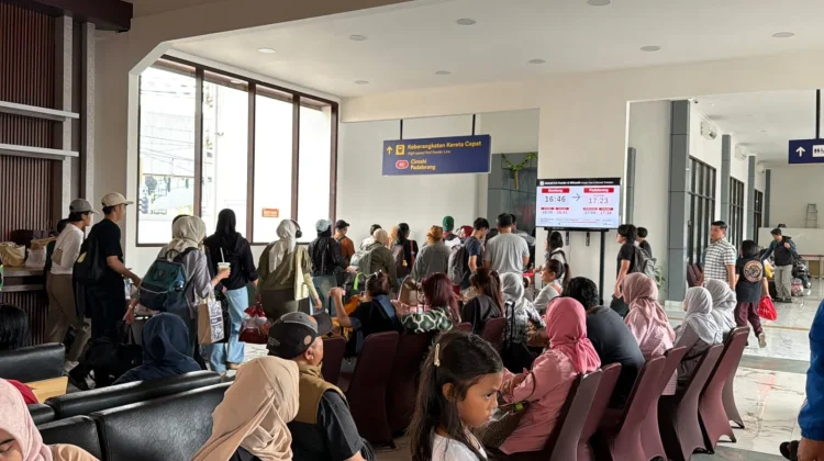 KCIC Tambah 6 Perjalanan Whoosh, 78 Persen Penumpang ke Jakarta