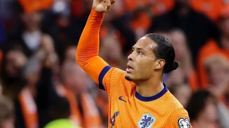 Virgil van Dijk Siap Pimpin Oranje, Metal Baja Jadi Senjata Utama