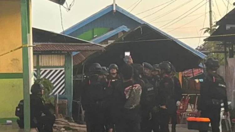 Tim Jibom Polda Papua Temukan Granat Nanas di Lokasi Ledakan saat Sterilisasi