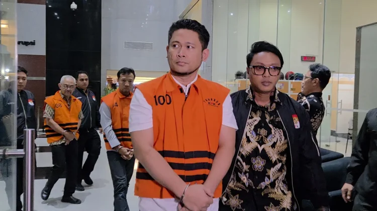 KPK Tahan Mantan PPK Pembangunan Gedung Pemkab Lamongan