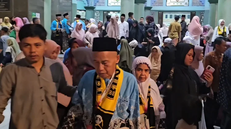 Jemaah Haji Kota Tangerang Tiba 390 Jiwa, Satu Wafat