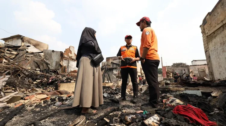 BAZNAS Bantu Proses Evakuasi dan Salurkan Bantuan Korban Kebakaran Kemayoran