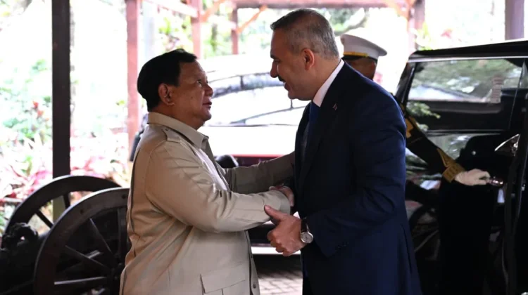 Presiden Prabowo Terima Kunjungan Menlu Türkiye di Hambalang