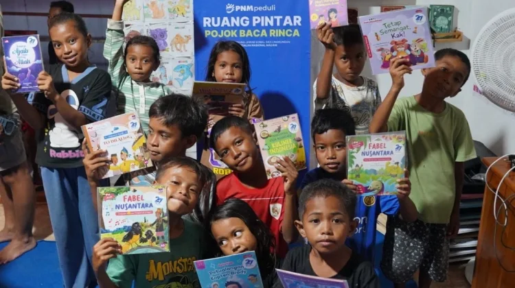 PNM Nyalakan Mimpi Anak-Anak Rinca Lewat Ruang Literasi