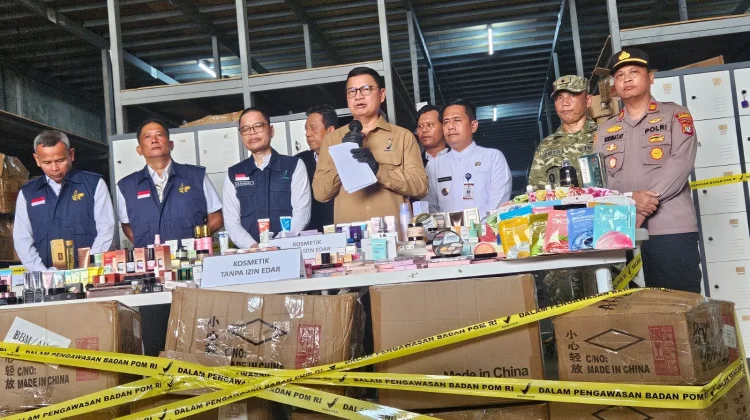 BPOM Segel Gudang Kosmetik Impor Ilegal di Tangerang