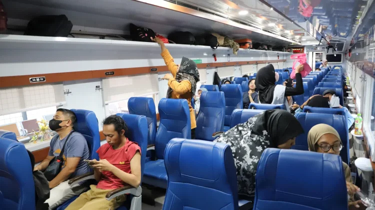 KAI Beri Diskon 30 Persen untuk Kereta Ekonomi saat Liburan Sekolah