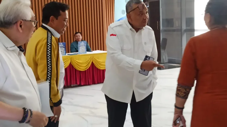 Kemnaker dan Kemendikdasmen Cari Solusi Legalisasi Guru Honorer