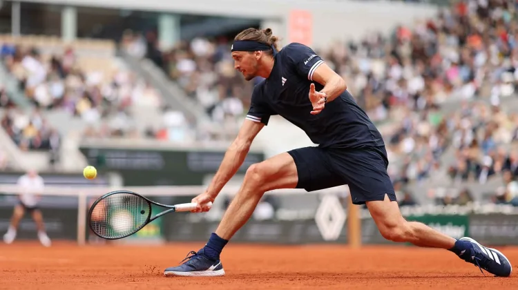 Taklukkan Mensik, Zverev Rebut Tiket ke Final Roland Garros 2026