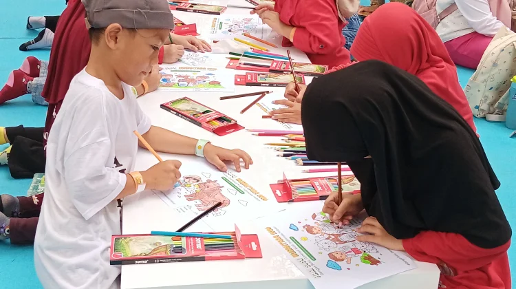 Anak-anak Antusias Ikuti Hari Susu Nusantara di Ragunan