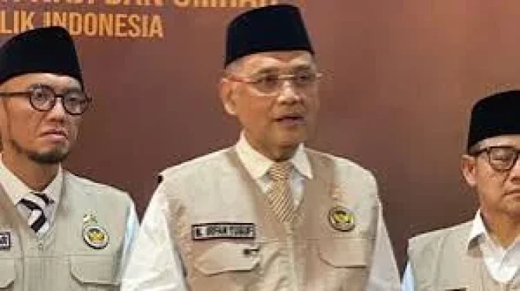 Gus Irfan Puji Pakaian Bling-bling Jemaah Haji Sulsel