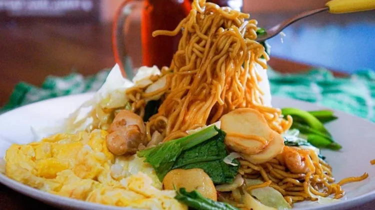 Bakmi Lima Bertahan 10 Tahun, Andalkan Variasi Menu dan Penjualan Online