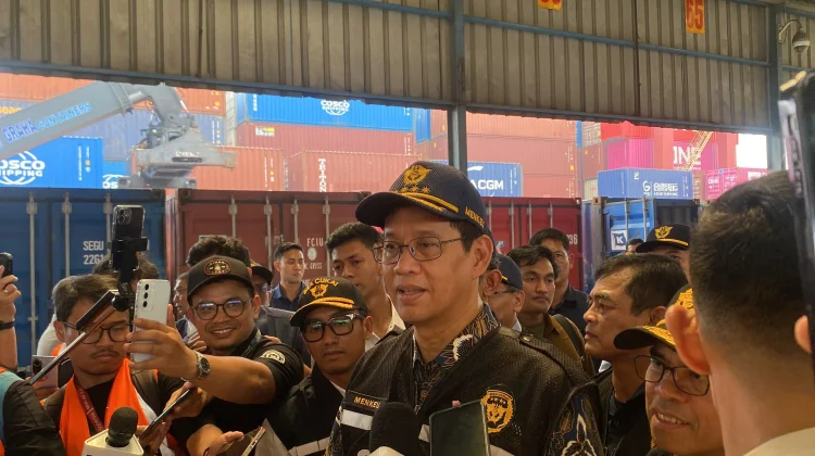 Menkeu Purbaya Tanggapi Isu ‘Sell Indonesia’ di tengah Tekanan Rupiah