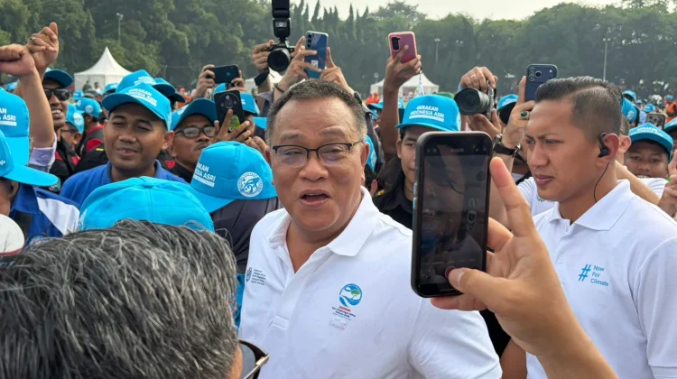 Menteri LH Jumhur: Warga Lokal Harus Jadi Penerima Utama Manfaat Karbon