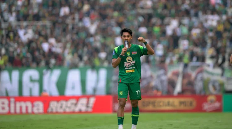 Malik Risaldi Resmi Bertahan, Persebaya Jaga Kekuatan Lini Serang