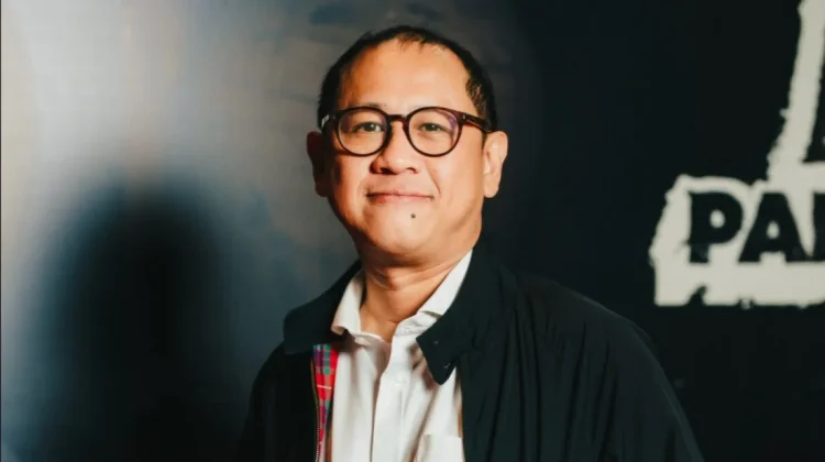 Sutradara Edwin Hadirkan Horor Fantasi Baru 'Monster Pabrik Rambut'